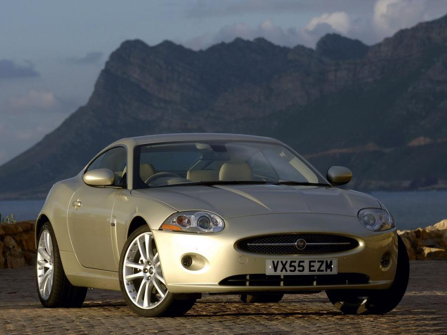  Jaguar XK Coupe 2006 года  (UK) (фото 14 из 38)